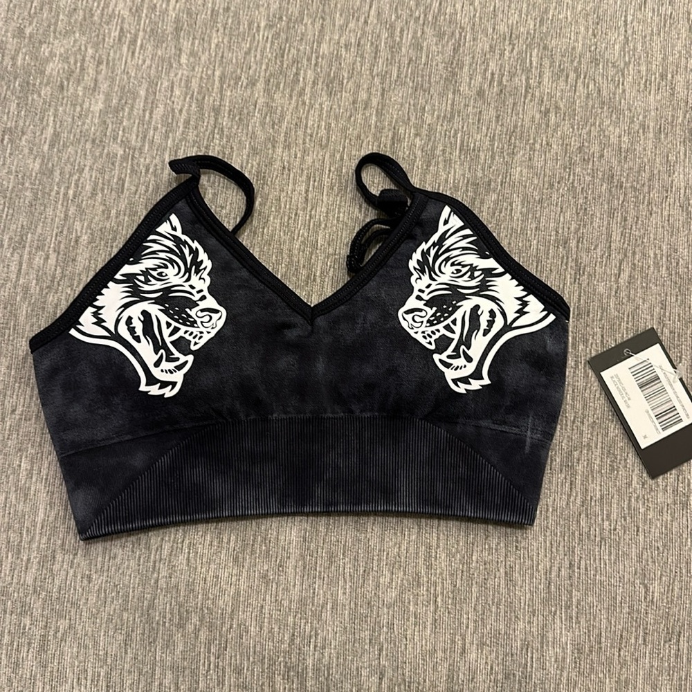 Darc sport dual wolf everson seamless sports bra.